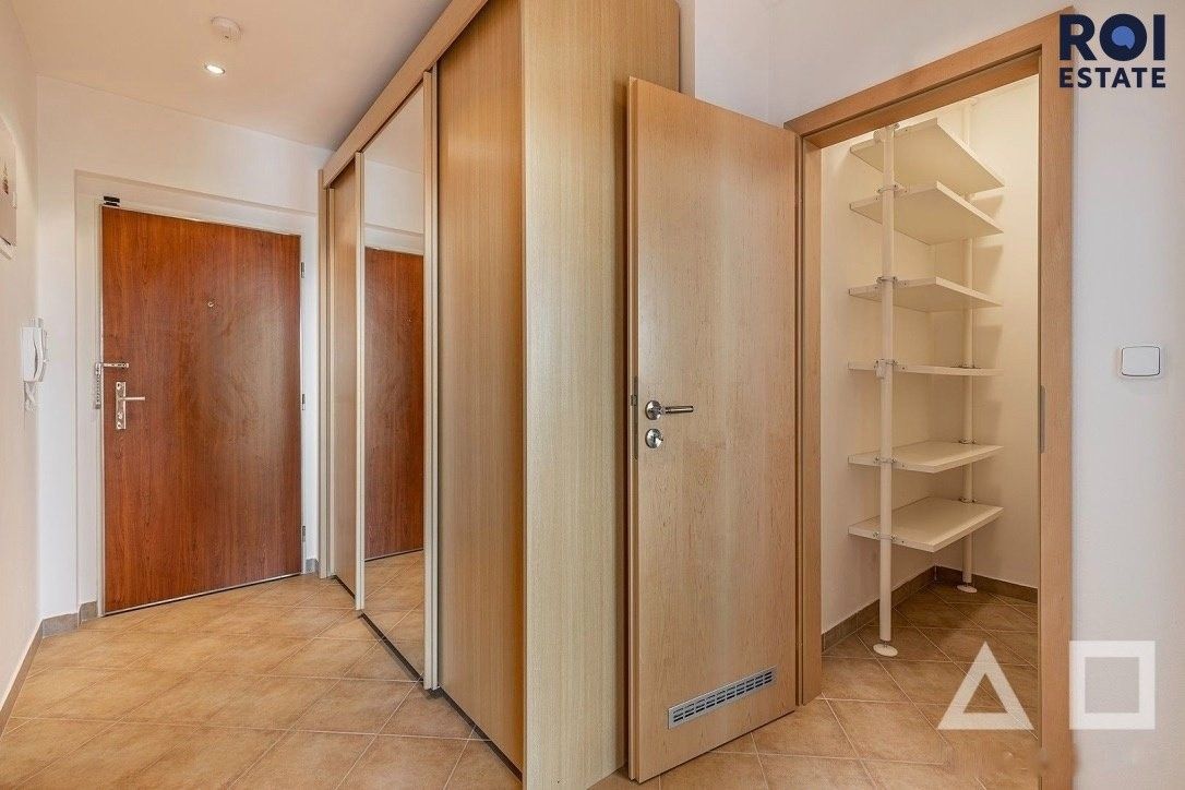 Pronájem bytu 2+kk 60 m² - foto 8