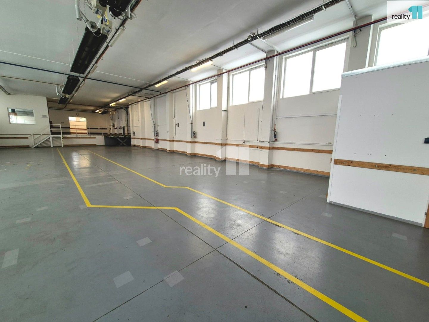 Prodej komerčního prostoru 2849 m² - foto 17