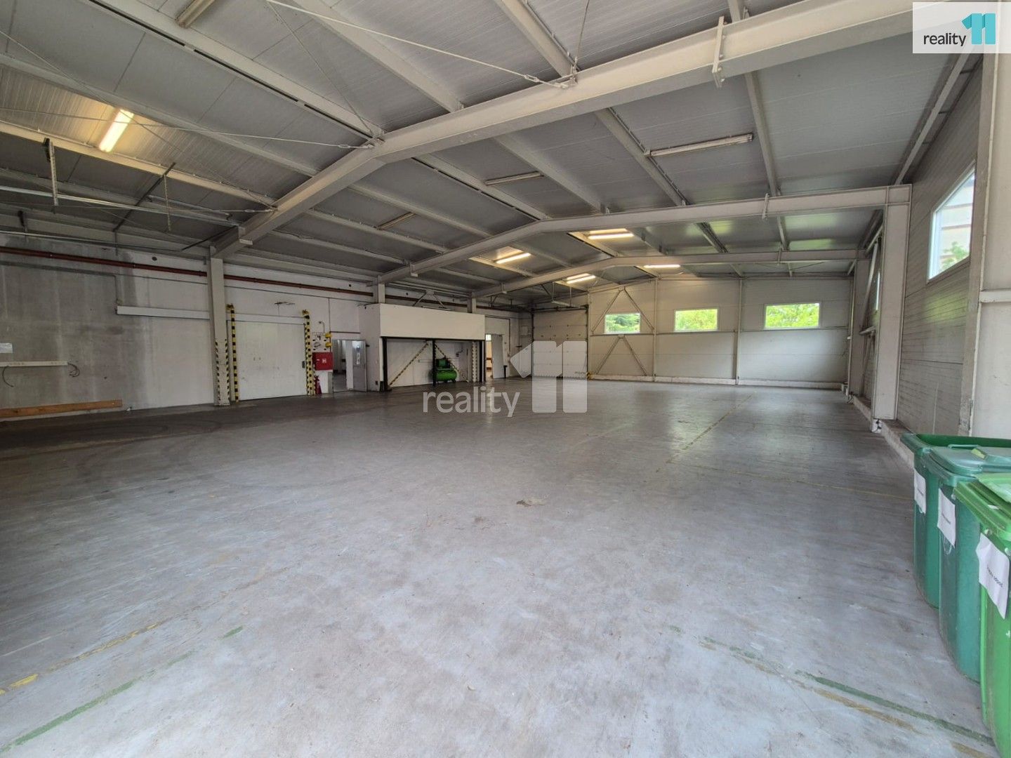 Prodej komerčního prostoru 2849 m² - foto 19