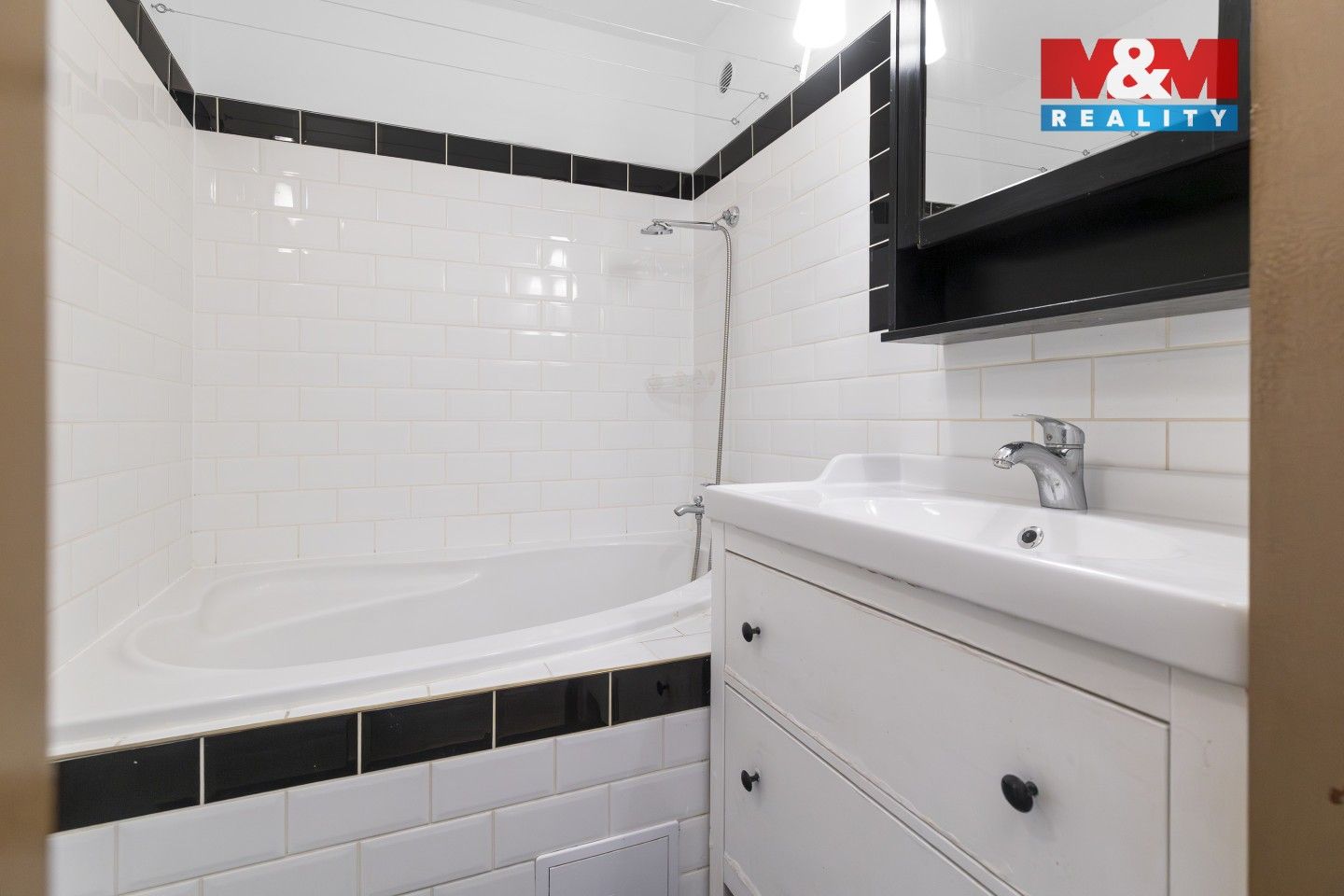 Prodej bytu 3+1 63 m² - foto 5