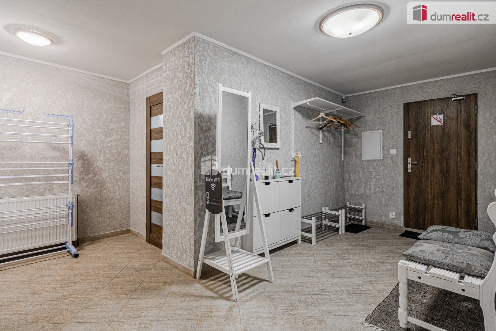 Prodej komerčního prostoru 300 m² - foto 11