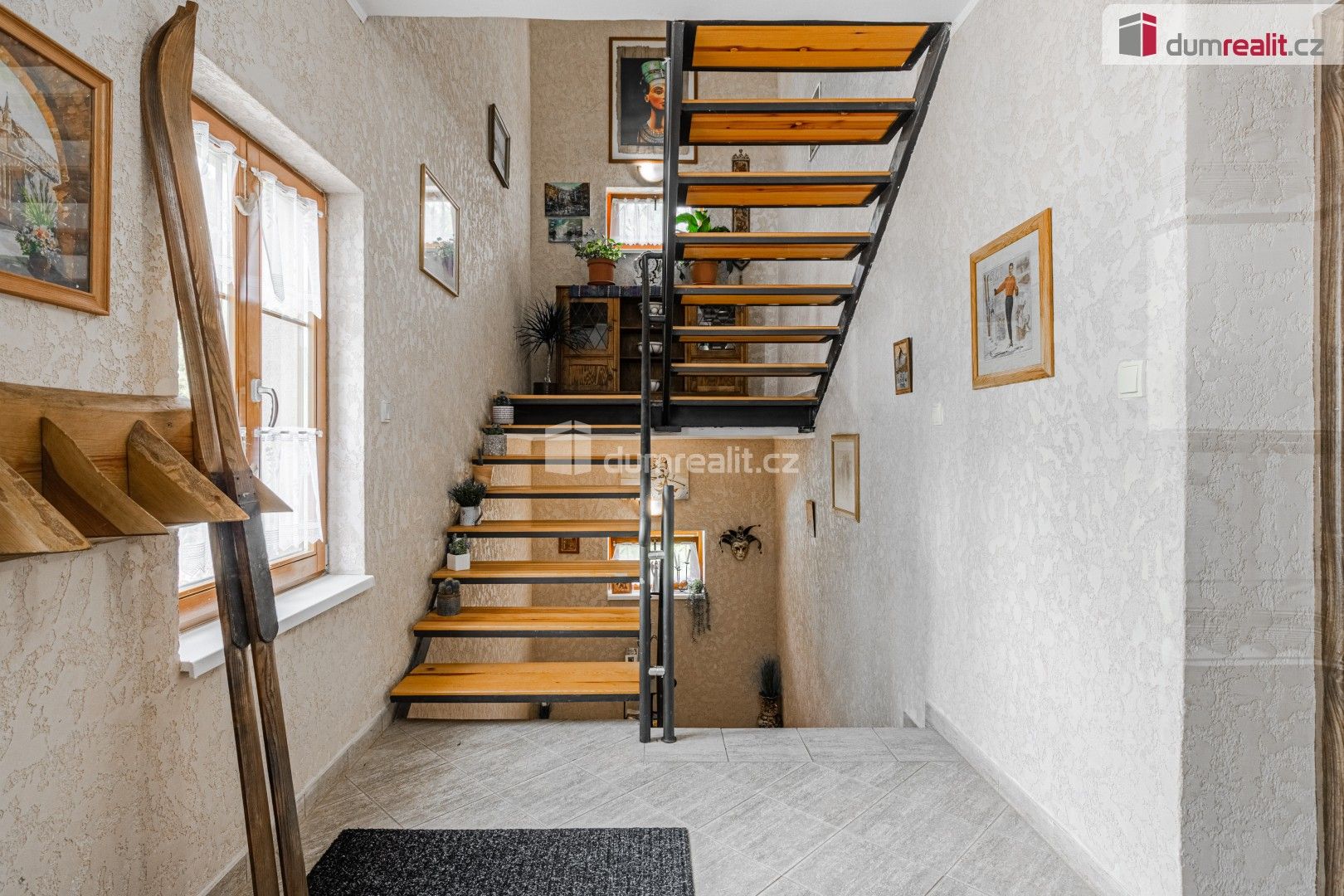 Prodej komerčního prostoru 300 m² - foto 21