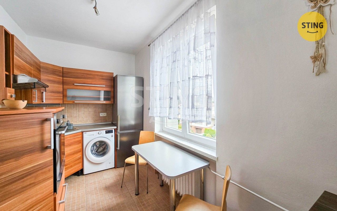 Pronájem bytu 1+1 36 m² - foto 2