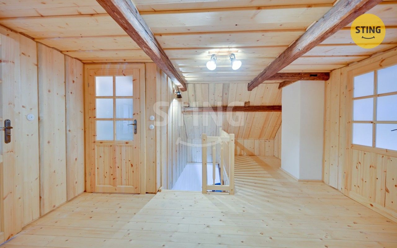 Prodej domu 208 m² - foto 38