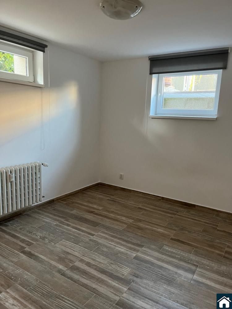Pronájem bytu 1+1 39 m² - foto 12