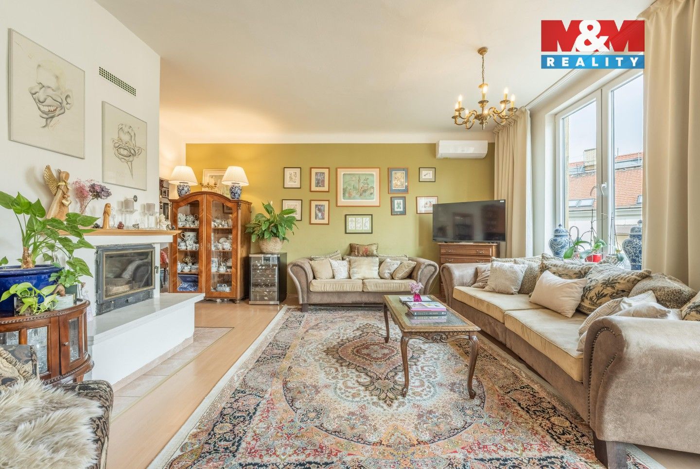 Prodej bytu 171 m² - foto 1