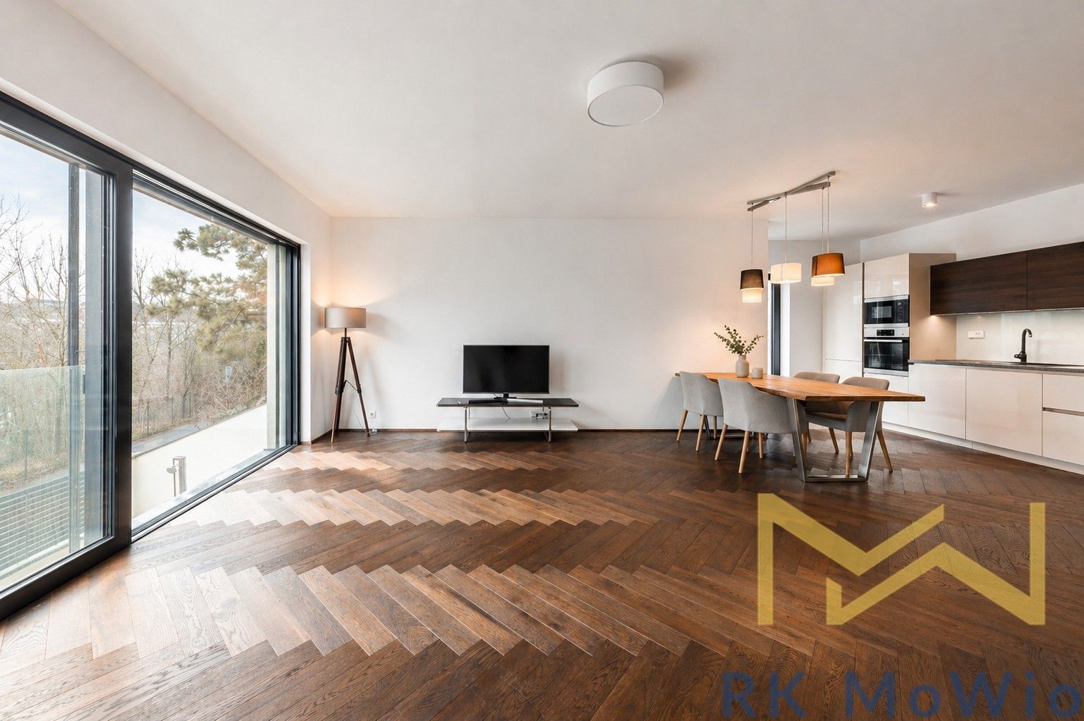 Prodej bytu 2+kk 82 m² - foto 3