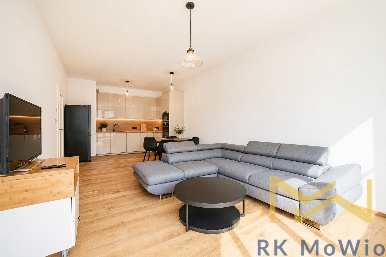Pronájem bytu 3+kk 82 m² - foto 2