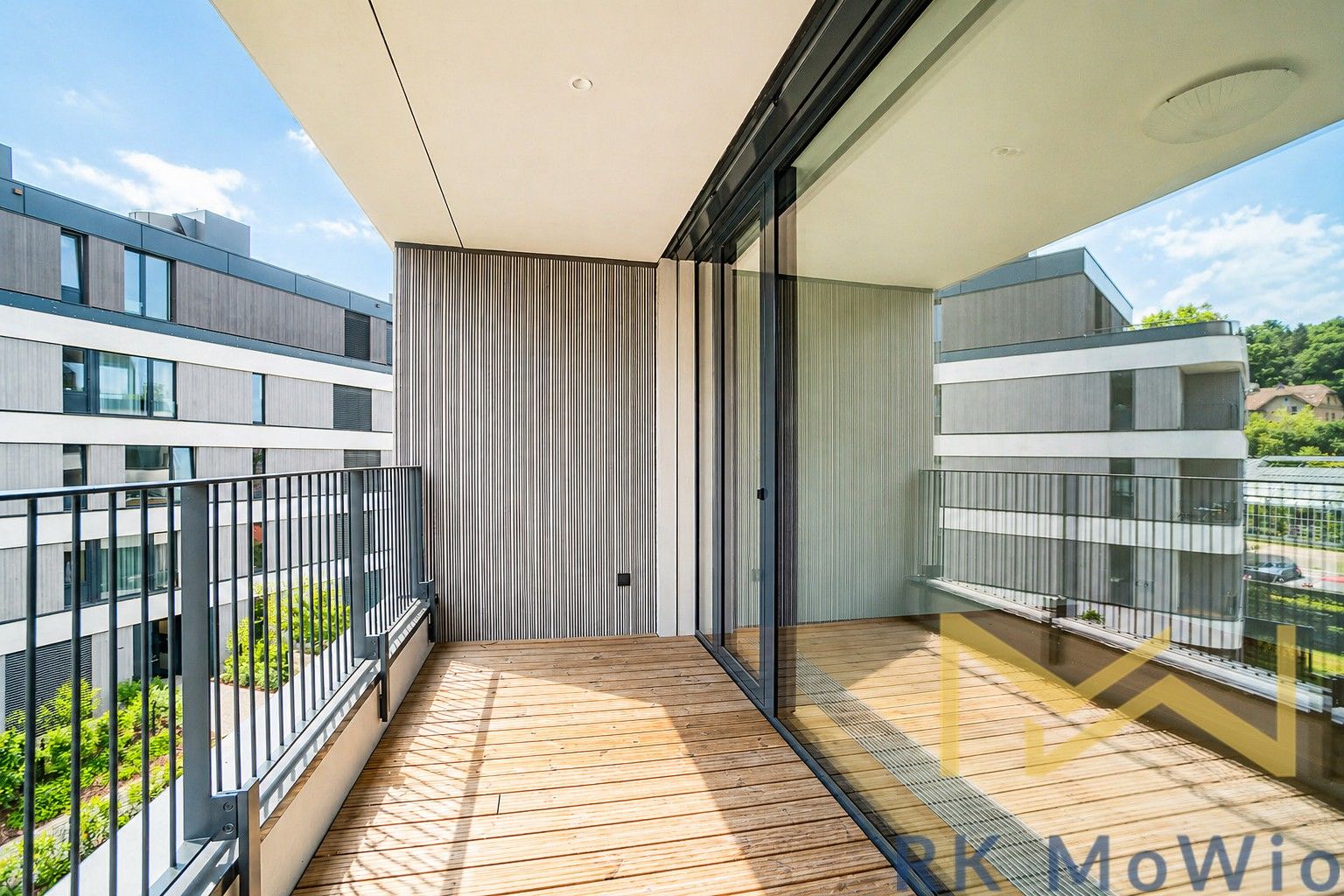 Pronájem bytu 3+kk 82 m² - foto 3