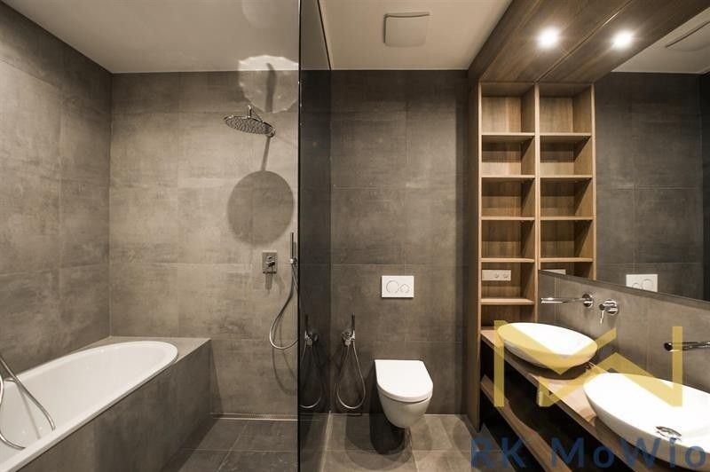 Pronájem bytu 4+kk 167 m² - foto 5