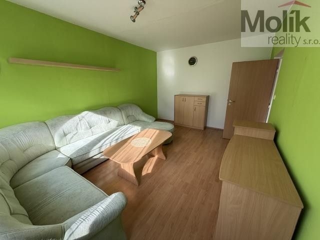 Pronájem bytu 2+1 55 m² - foto 2