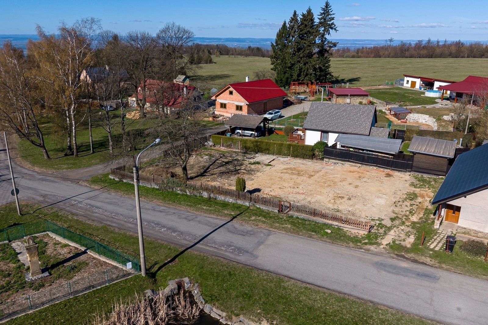 Prodej pozemku 574 m² - foto 2