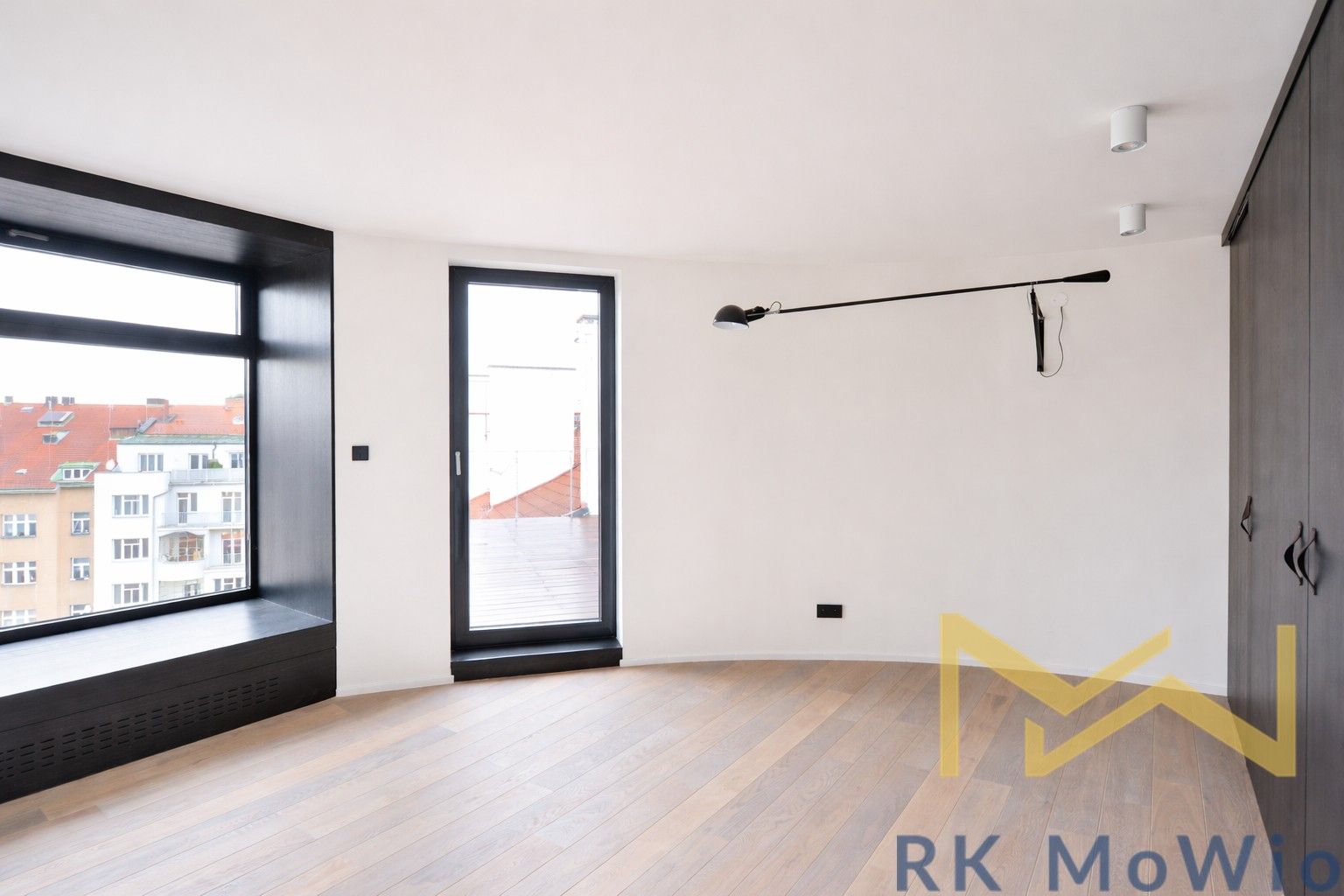 Pronájem bytu 2+kk 60 m² - foto 3