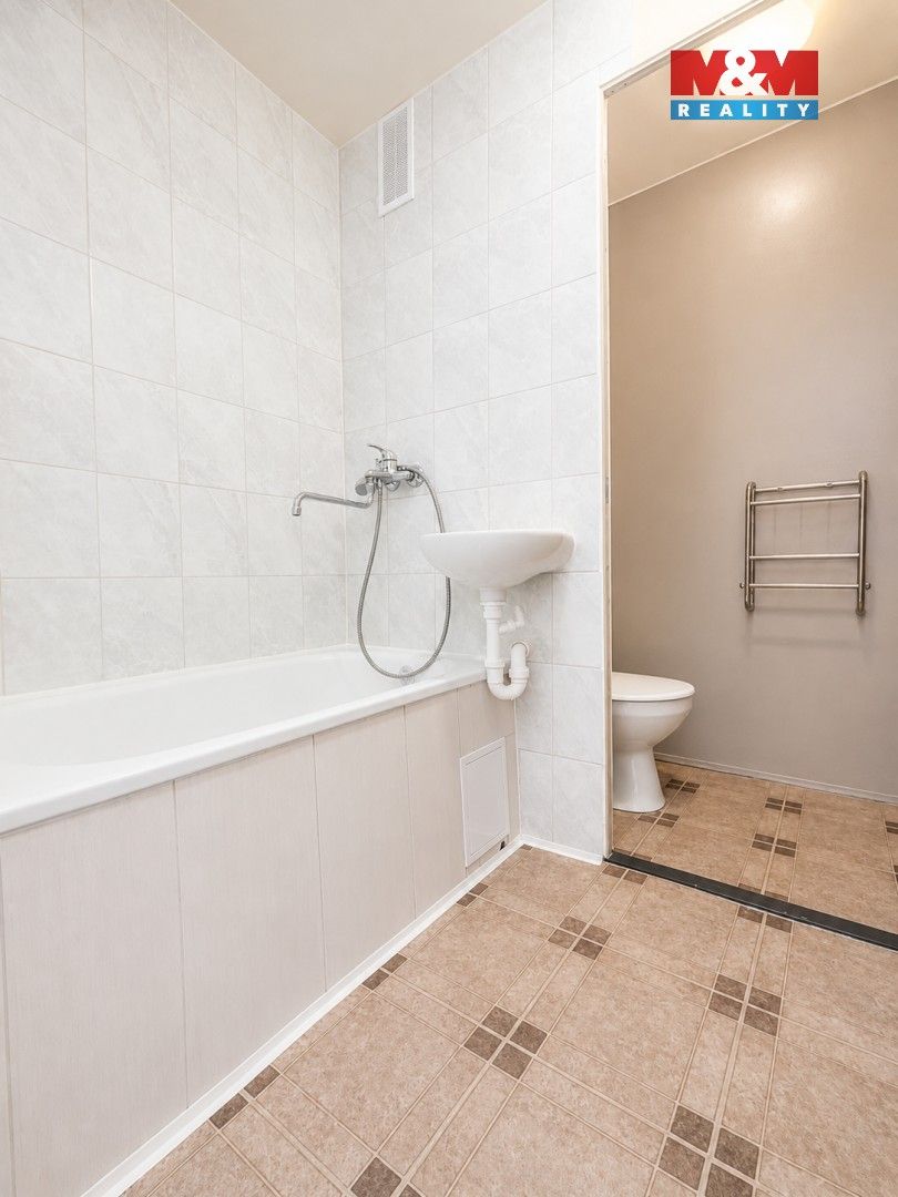 Pronájem bytu 1+1 35 m² - foto 4