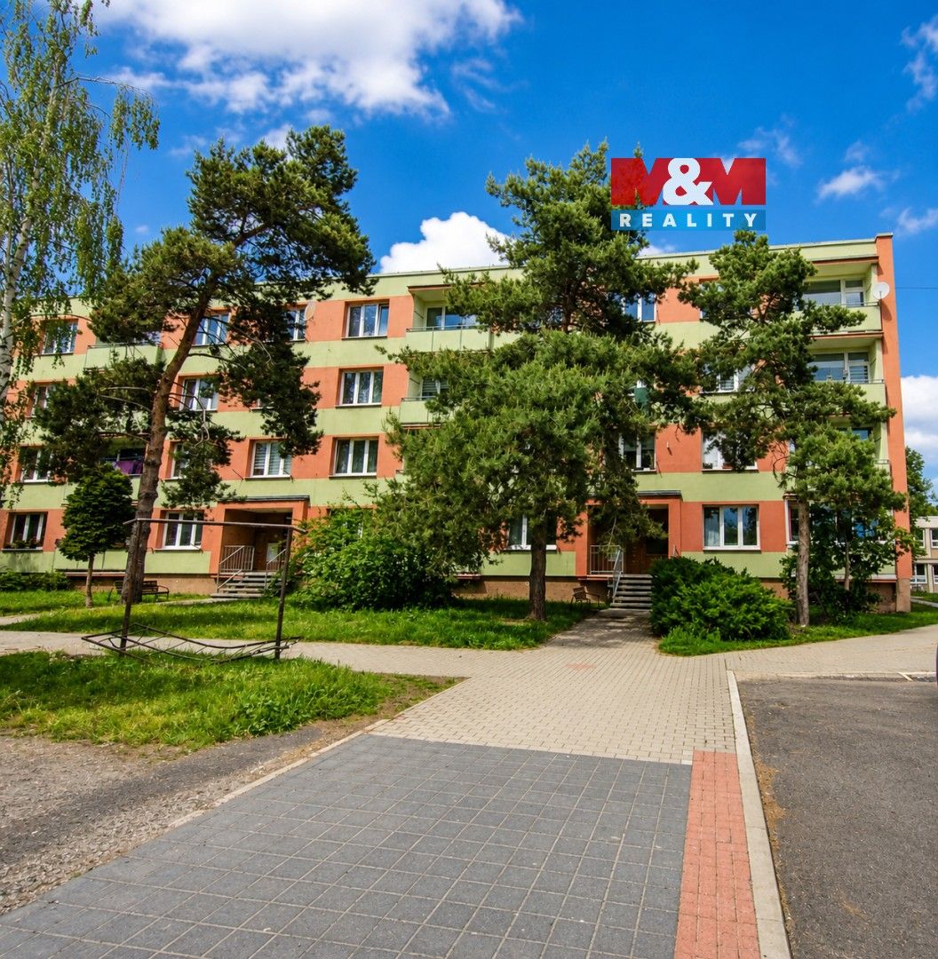 Pronájem bytu 1+1 35 m² - foto 1