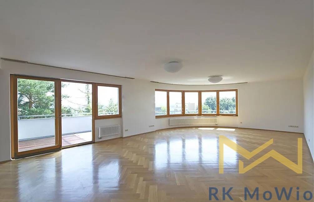 Pronájem bytu 5+1 191 m² - foto 4