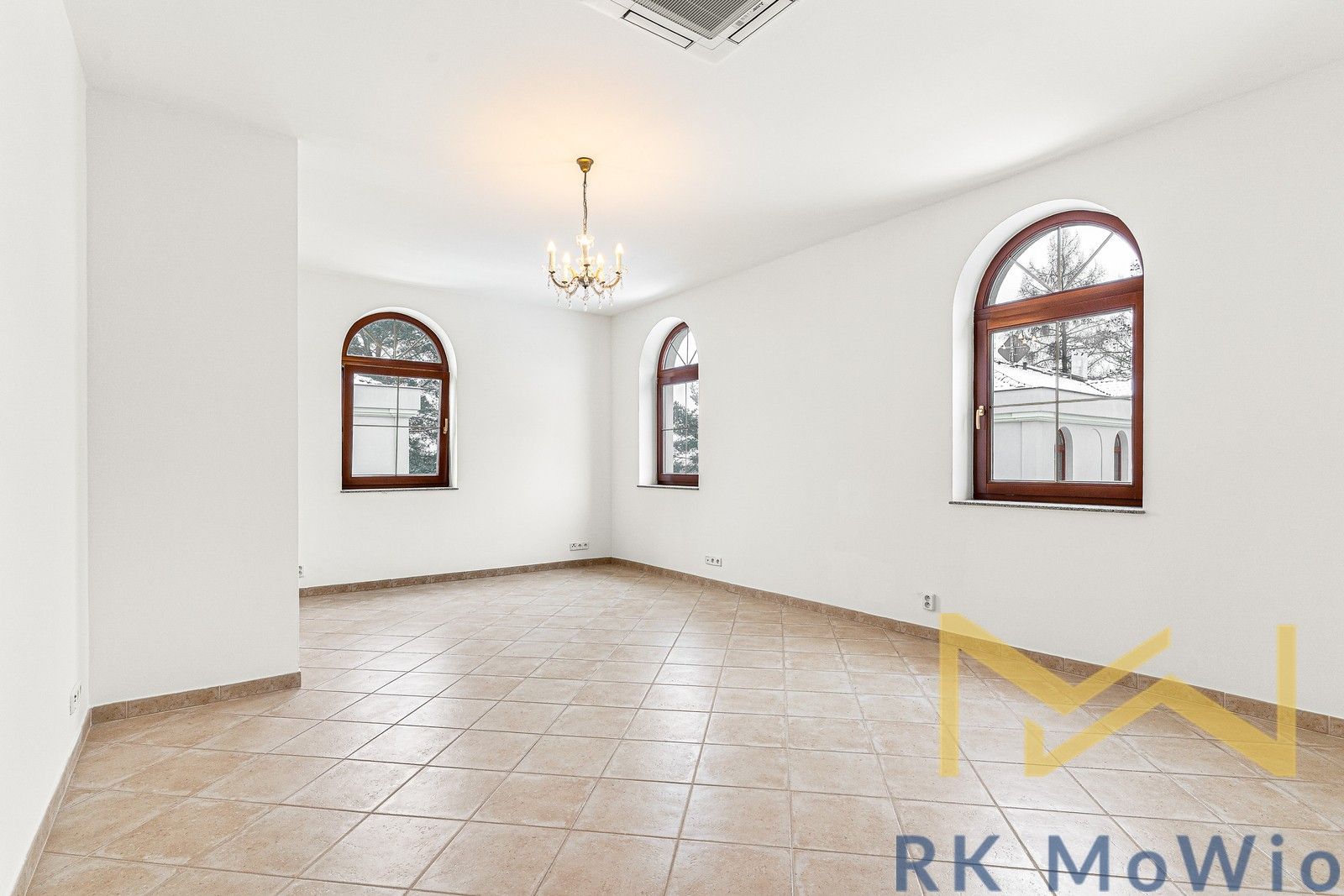 Pronájem domu 243 m² - foto 4