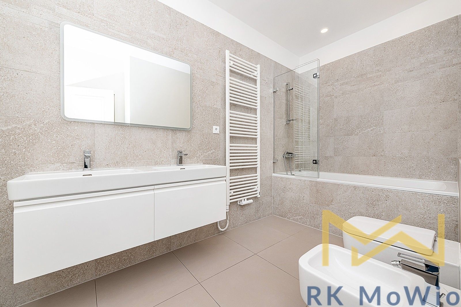 Pronájem bytu 3+1 173 m² - foto 5
