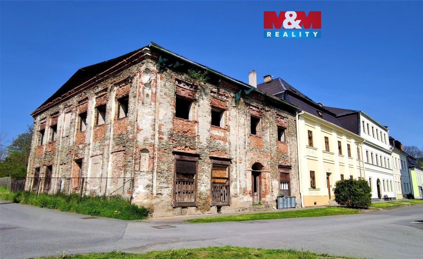 Prodej nemovitosti 200 m² - foto 6