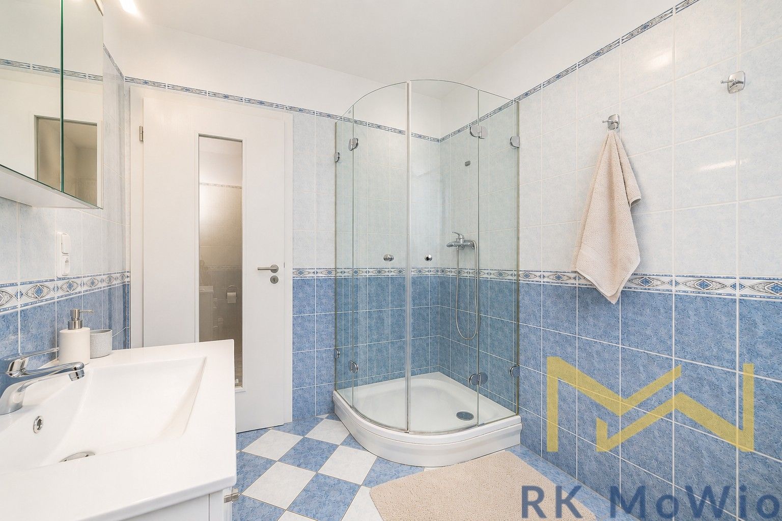 Pronájem domu 253 m² - foto 10