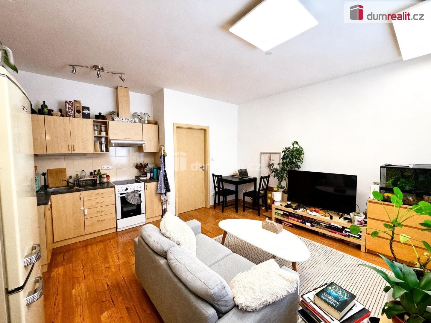 Pronájem bytu 2+kk 45 m² - foto 3