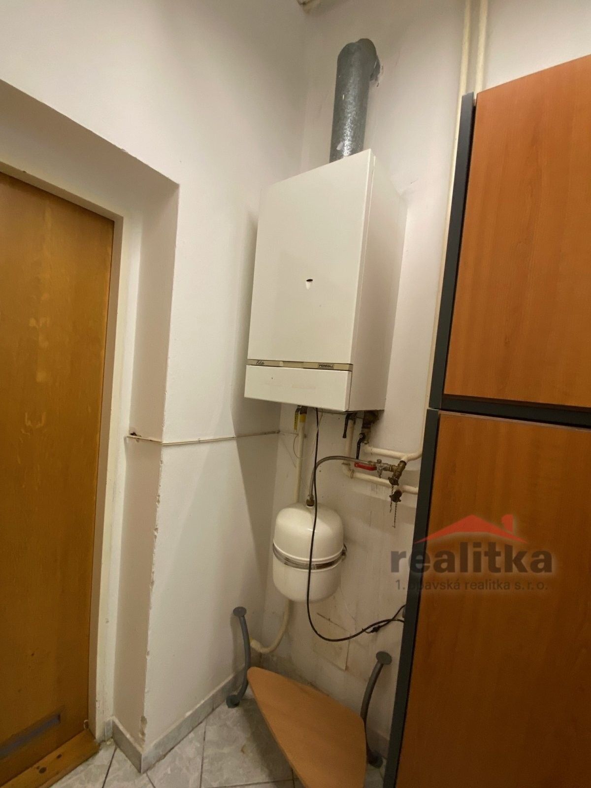 Pronájem komerčního prostoru 70 m² - foto 7