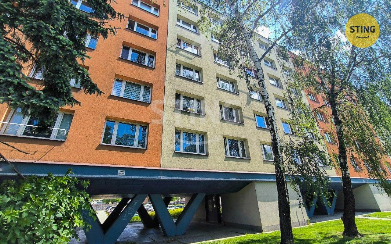 Prodej bytu 2+1 55 m² - foto 2