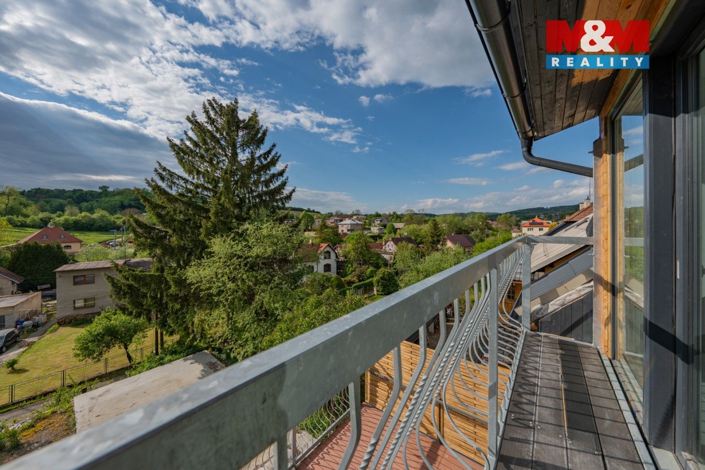 Prodej bytu 4+kk 81 m² - foto 3