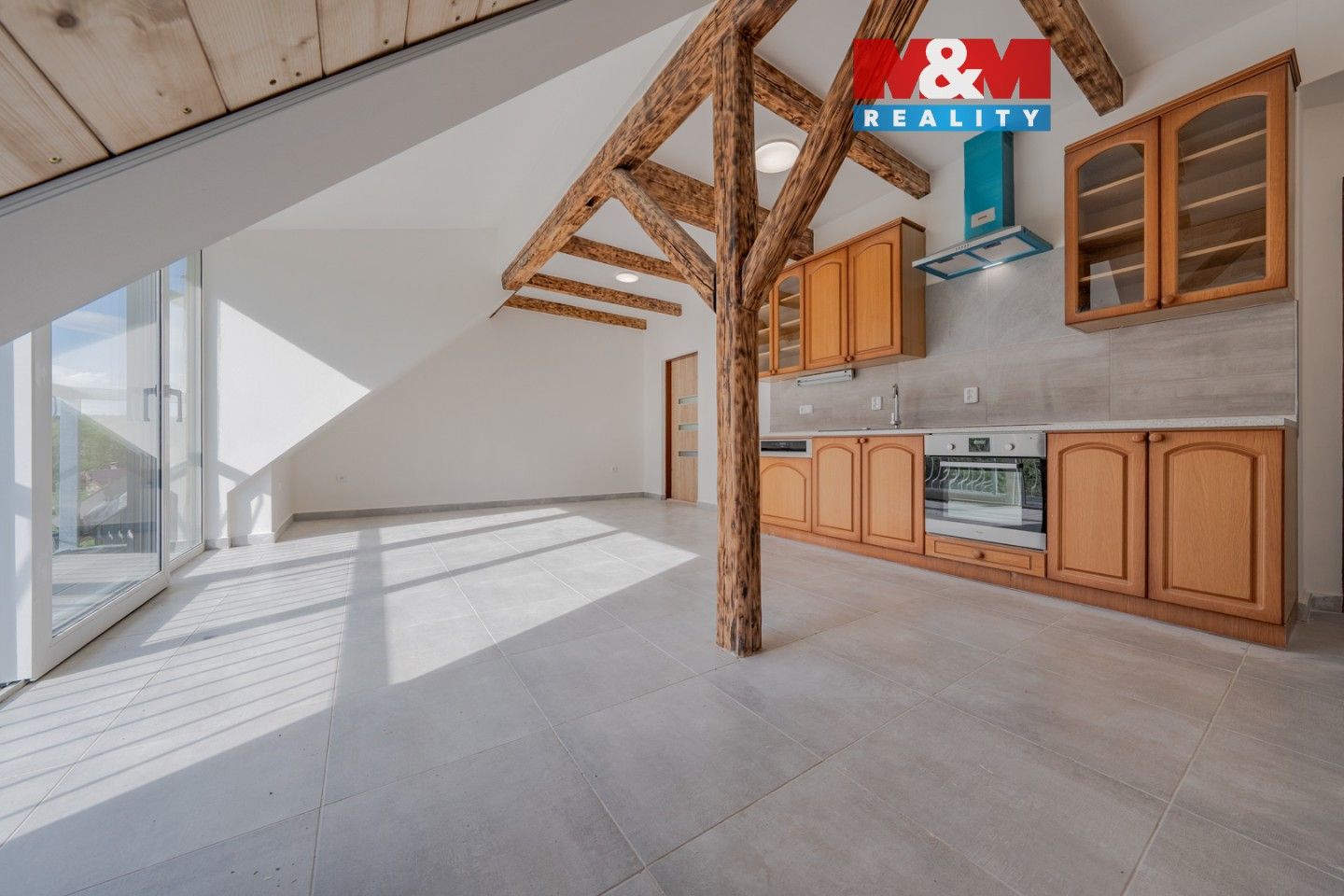 Prodej bytu 4+kk 81 m² - foto 1