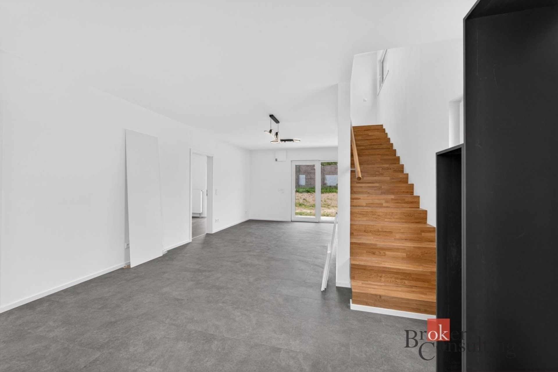Prodej nemovitosti 141 m² - foto 6