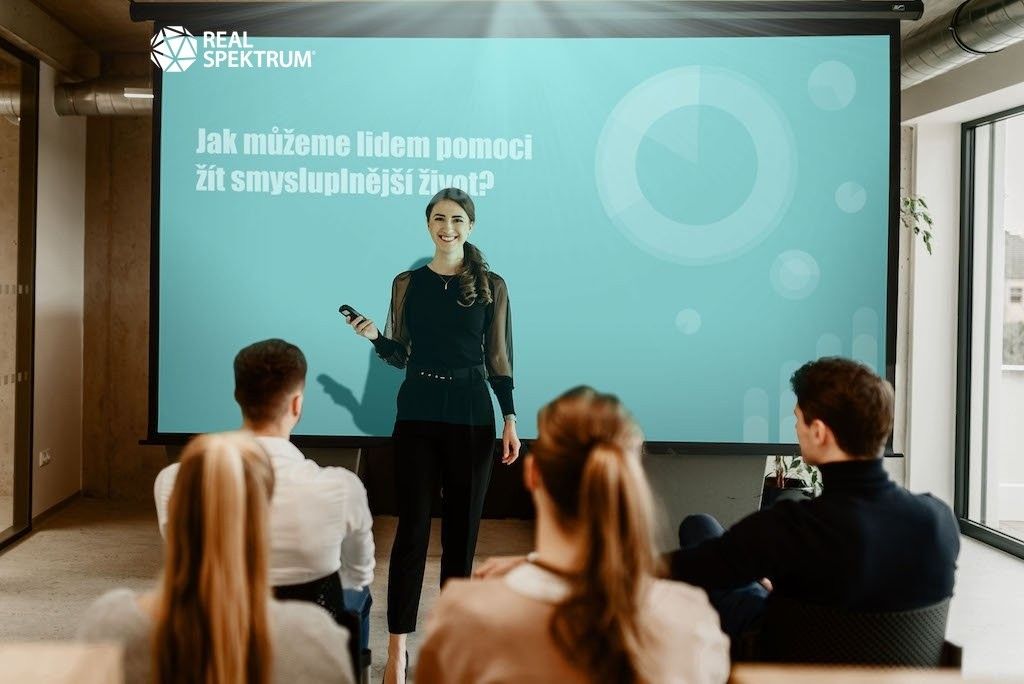 Prodej komerčního prostoru 823 m² - foto 8
