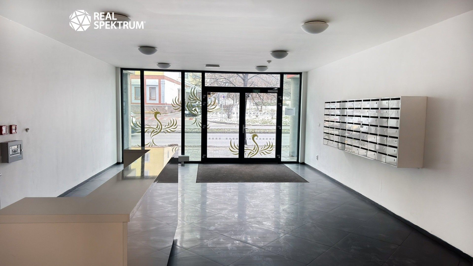 Prodej komerčního prostoru 823 m² - foto 19