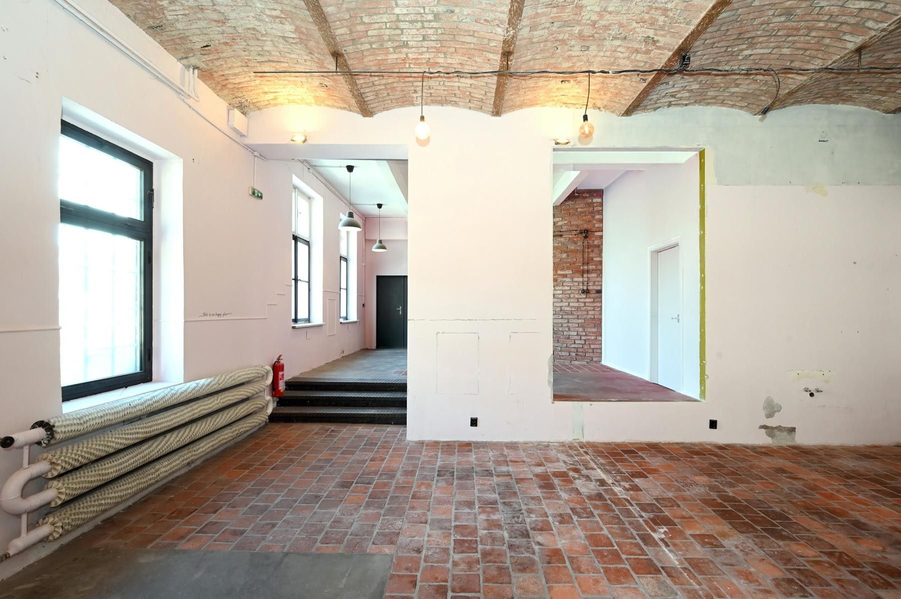 Pronájem komerčního prostoru 159 m² - foto 15