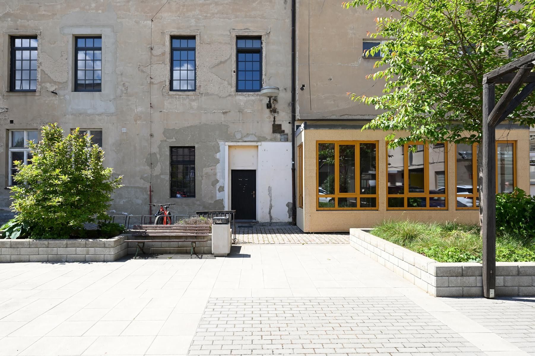 Pronájem komerčního prostoru 159 m² - foto 24