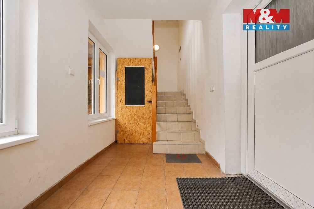 Prodej komerčního prostoru 198 m² - foto 5