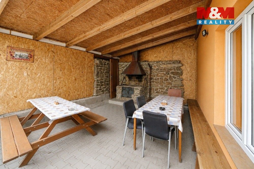Prodej komerčního prostoru 198 m² - foto 7