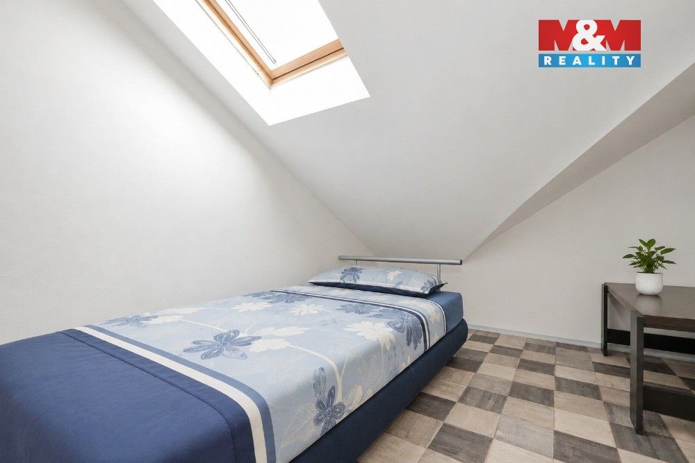 Prodej komerčního prostoru 198 m² - foto 11