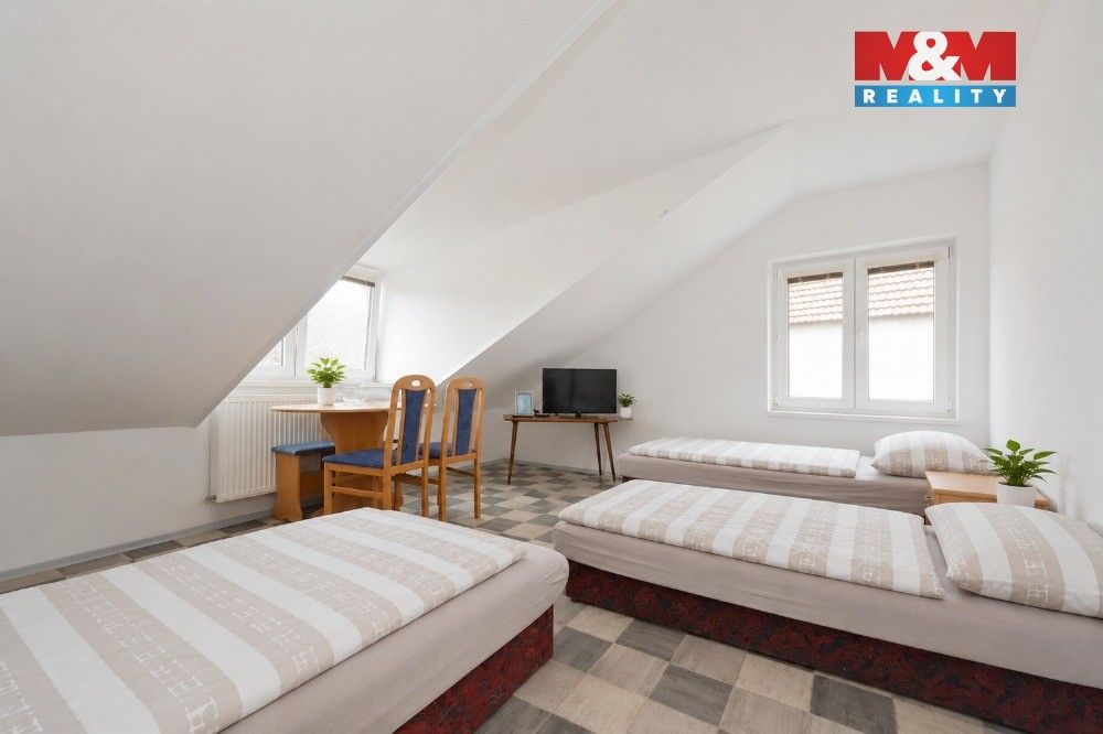 Prodej komerčního prostoru 198 m² - foto 14