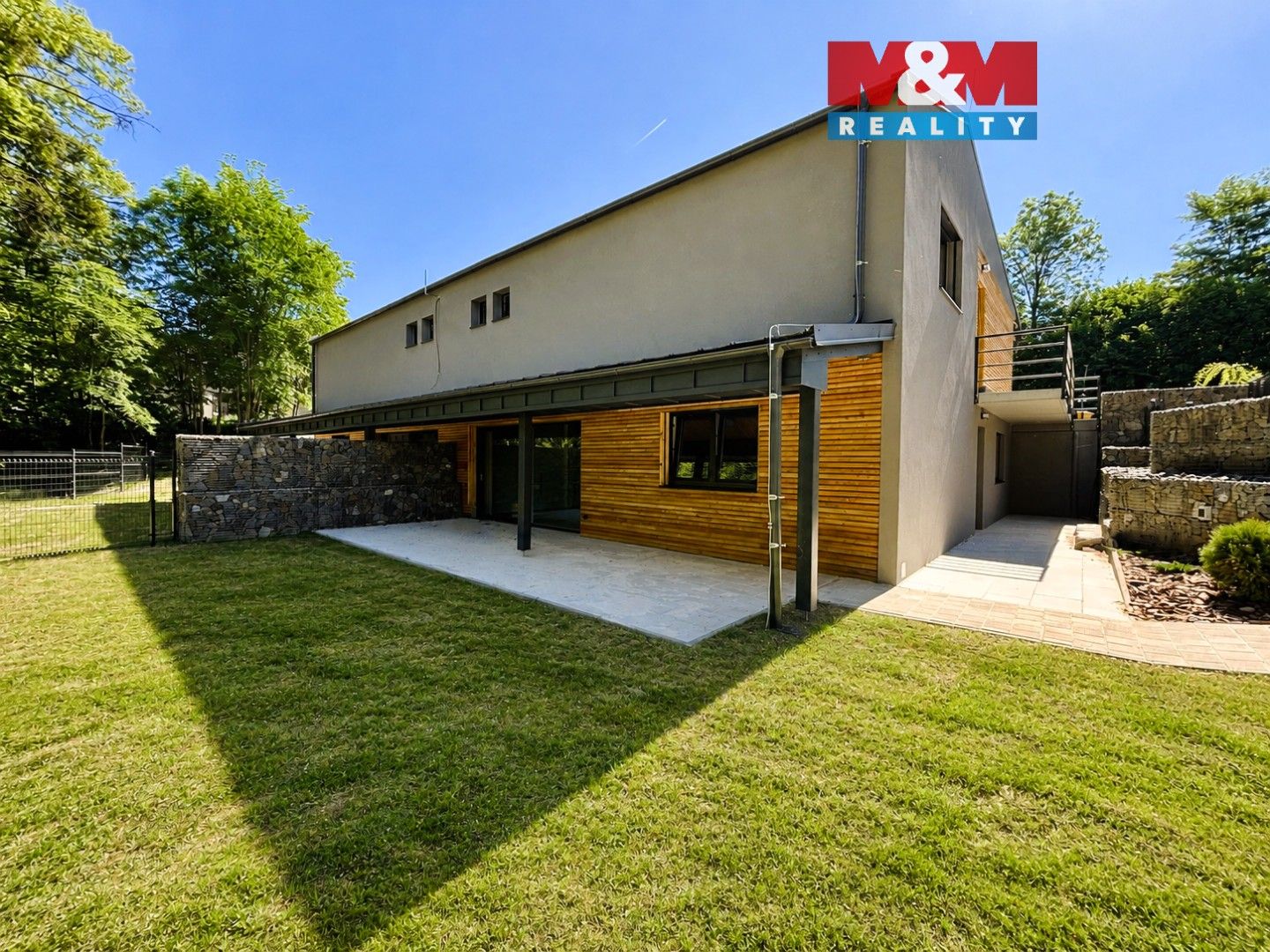 Prodej domu 105 m² - foto 1