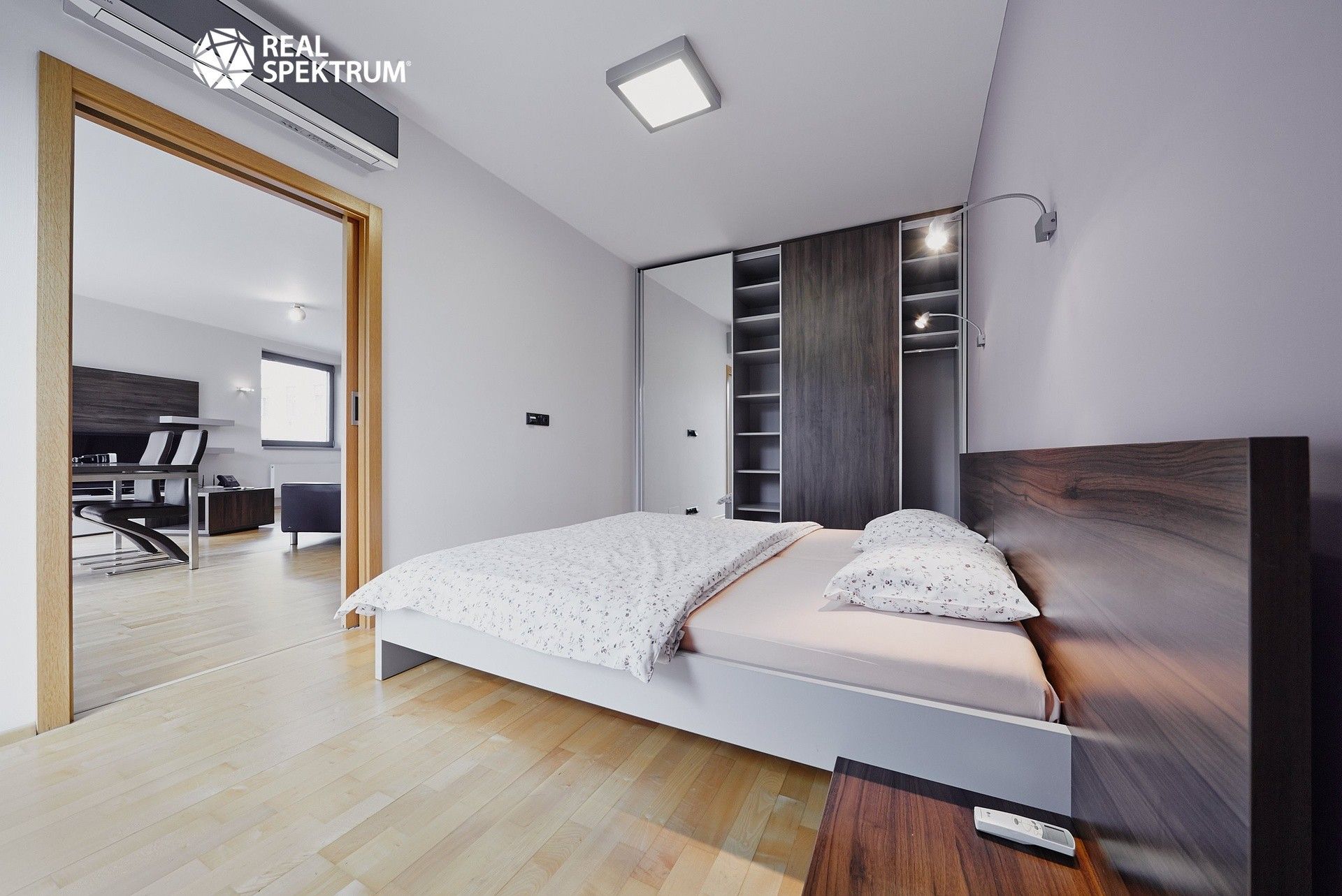Pronájem bytu 3+kk 94 m² - foto 5