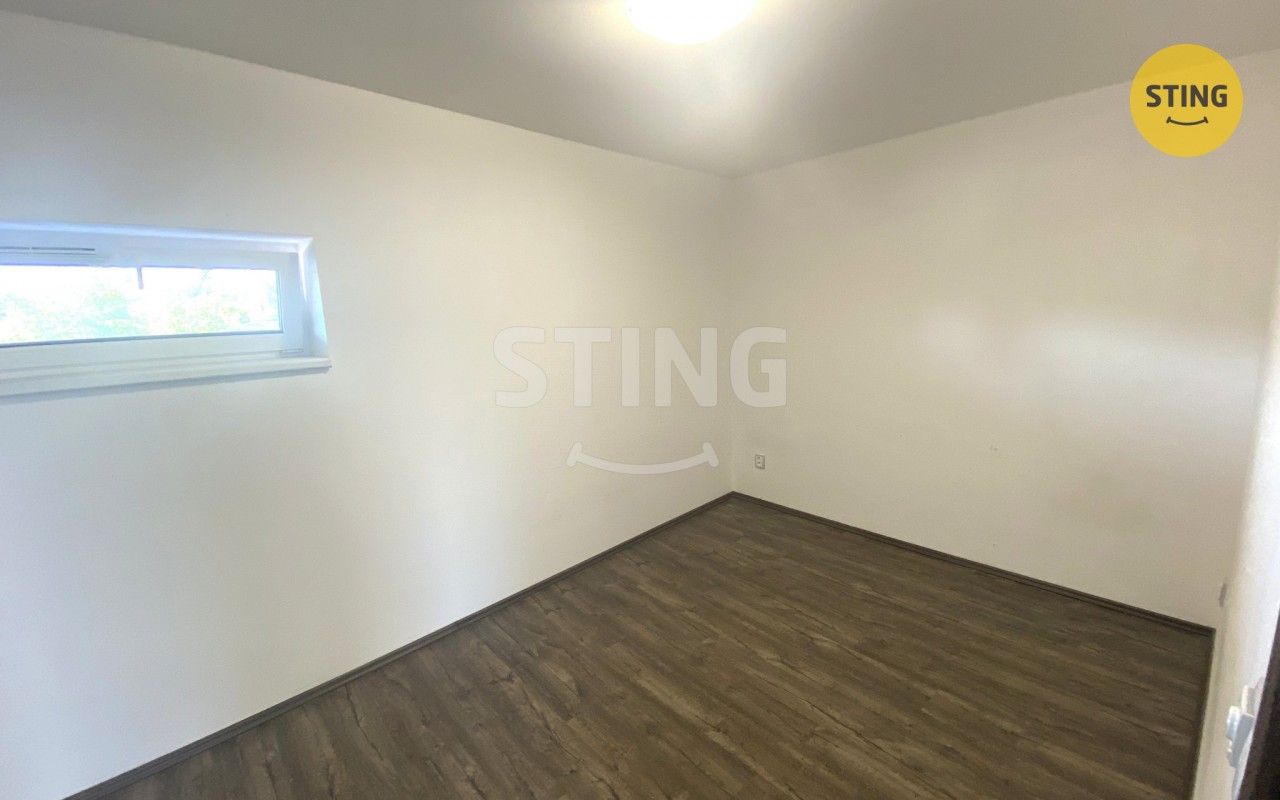 Pronájem bytu 3+1 95 m² - foto 6