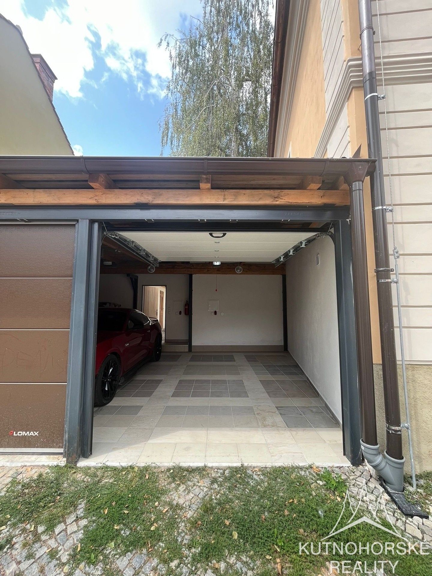 Pronájem nemovitosti 15 m² - foto 1