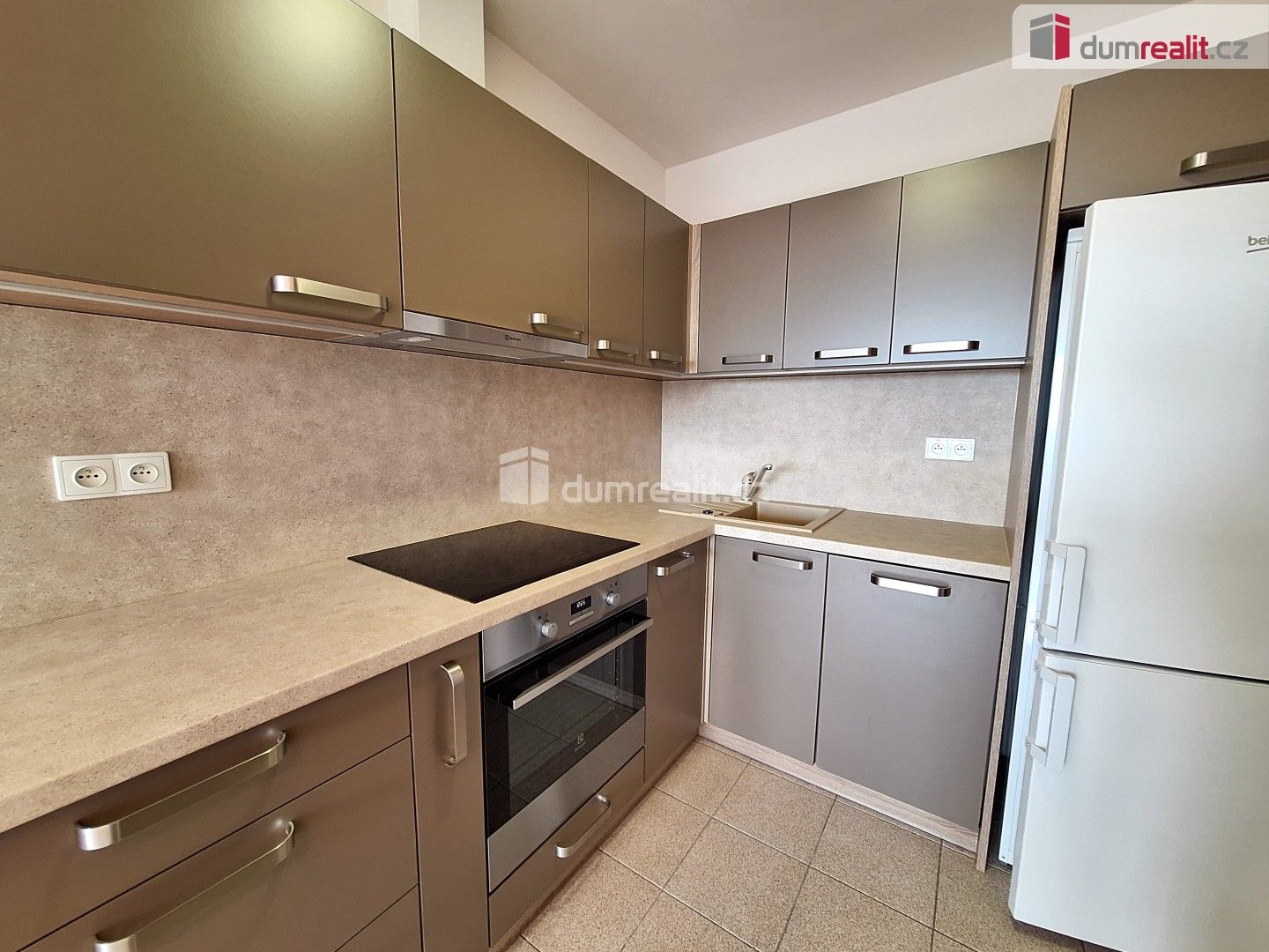Prodej bytu 2+kk 42 m² - foto 1
