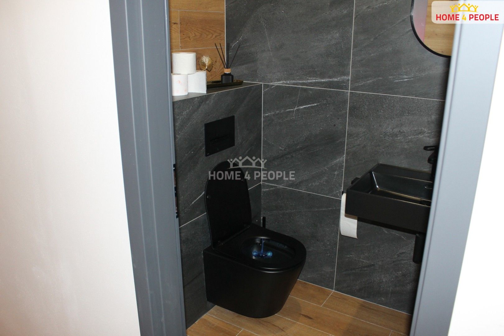 Pronájem komerčního prostoru 98 m² - foto 7