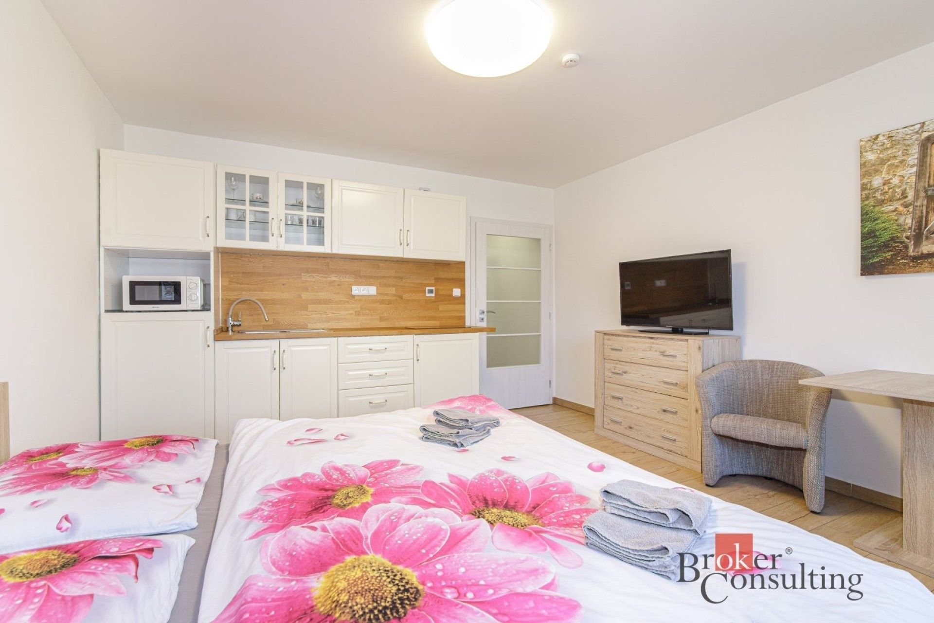 Prodej komerčního prostoru 250 m² - foto 6