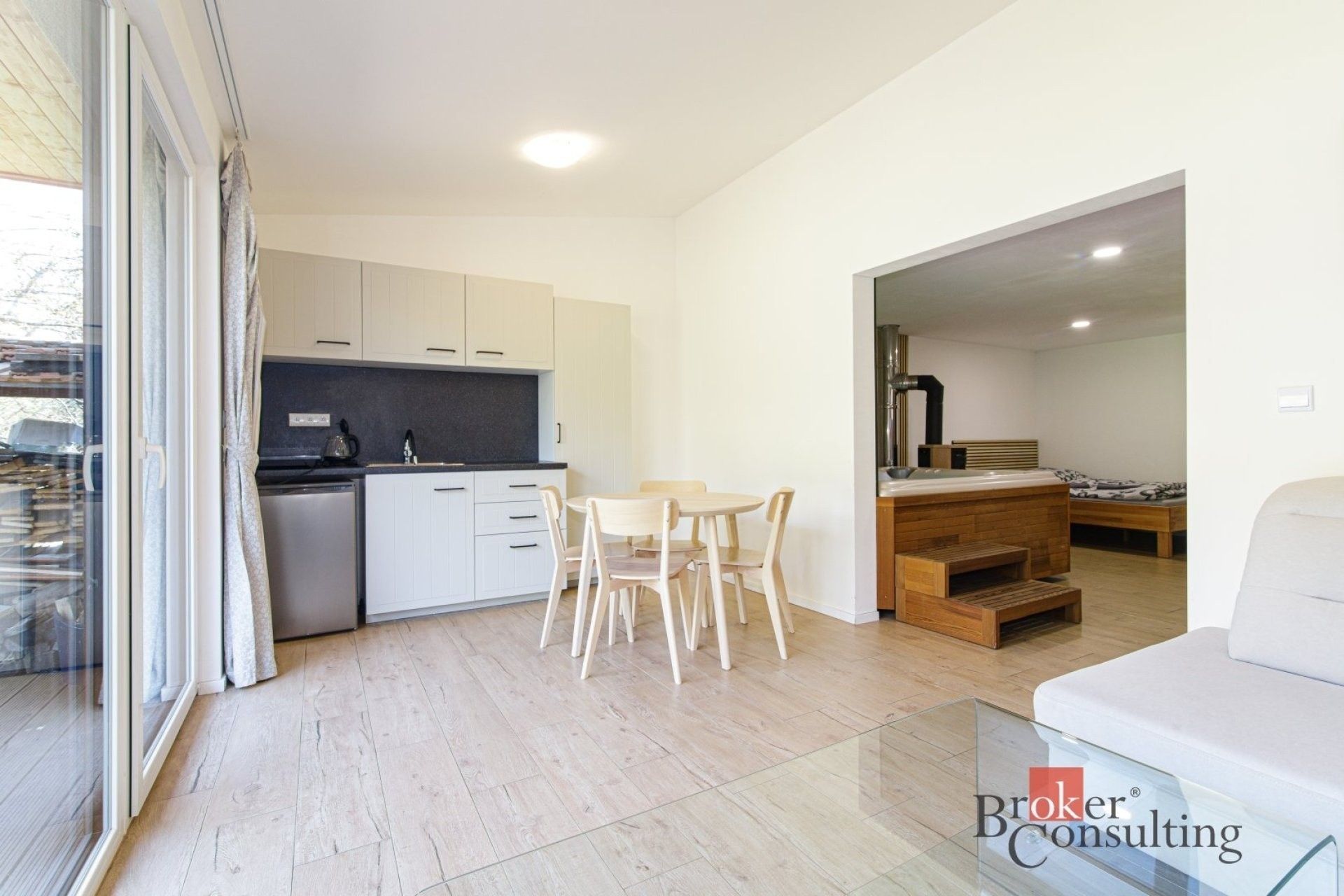 Prodej komerčního prostoru 250 m² - foto 27