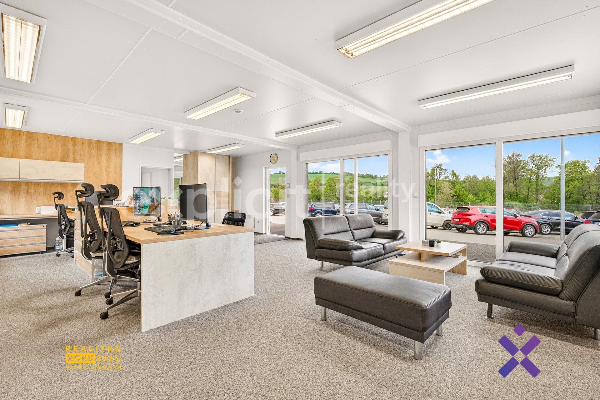 Prodej komerčního prostoru 4600 m² - foto 16