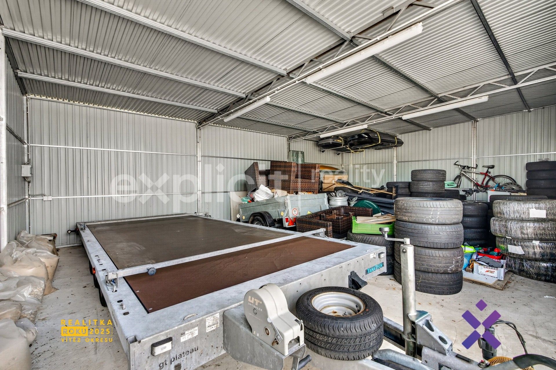 Prodej komerčního prostoru 4600 m² - foto 27