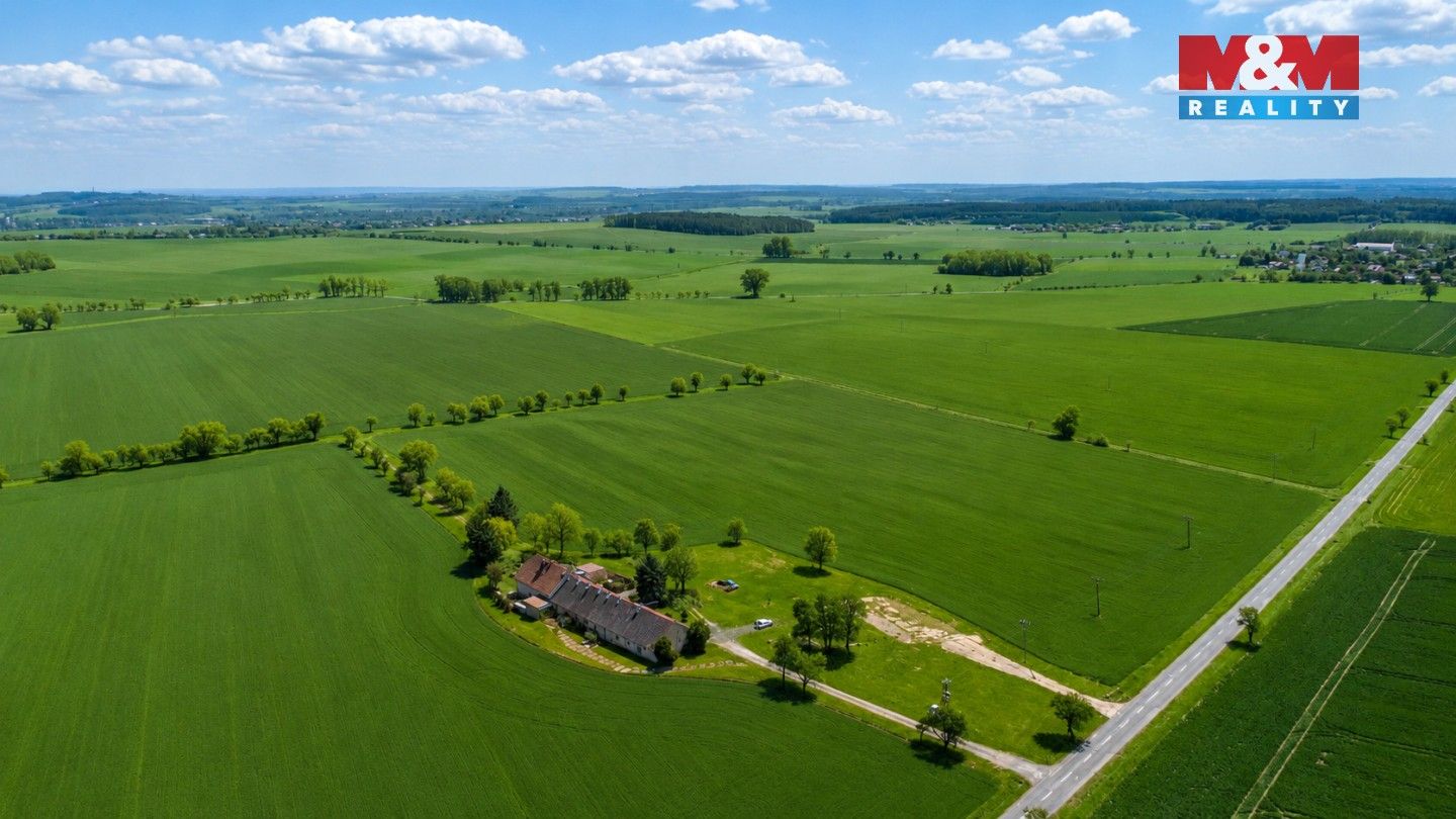 Prodej nemovitosti 200 m² - foto 11