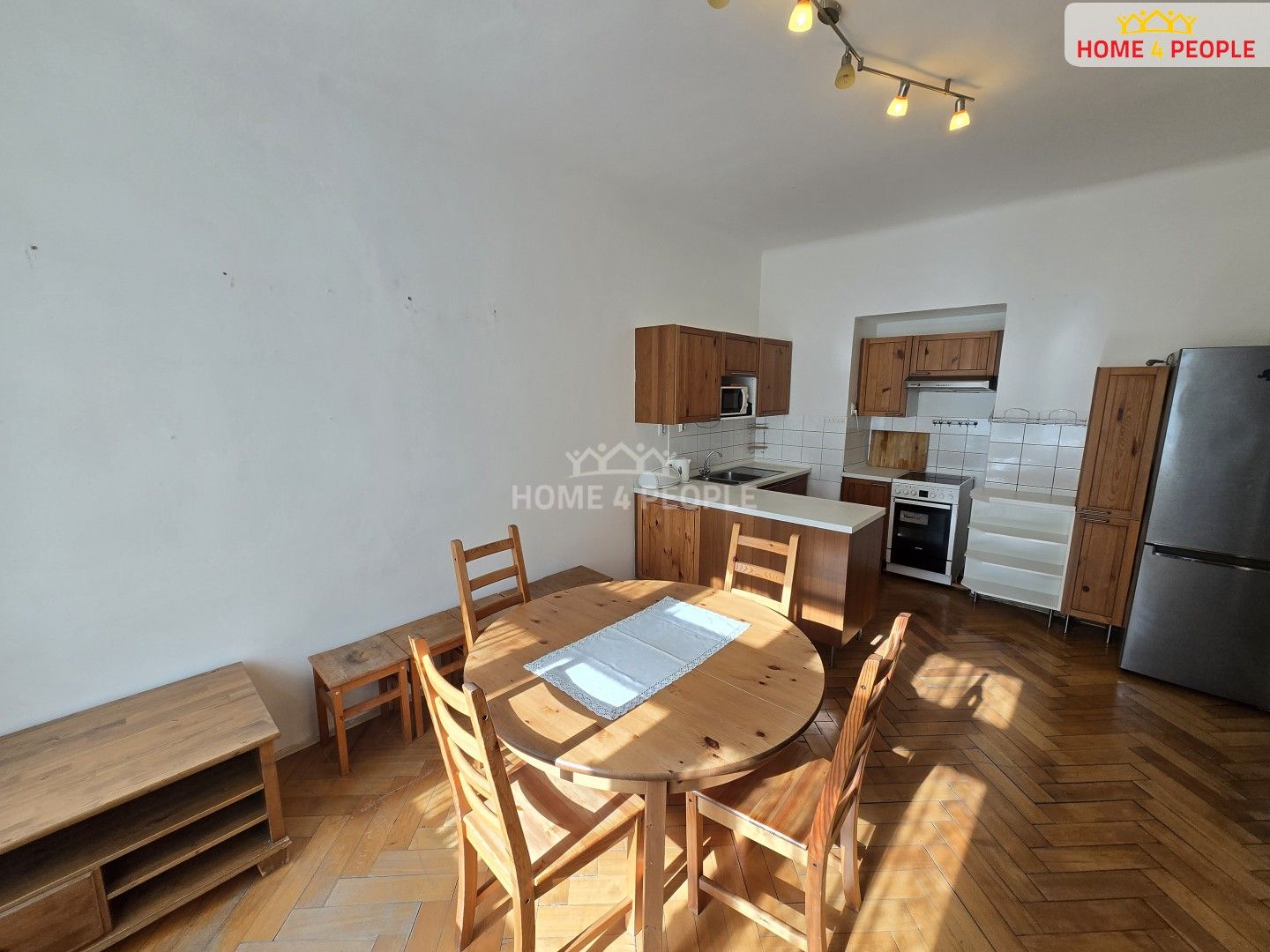 Prodej bytu 3+kk 64 m² - foto 2